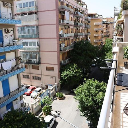 La Casa Del Maggiore, Tra Mare E Centro Lägenhet Palermo Exteriör bild